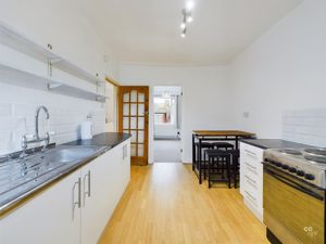 Photo 7- click for photo gallery